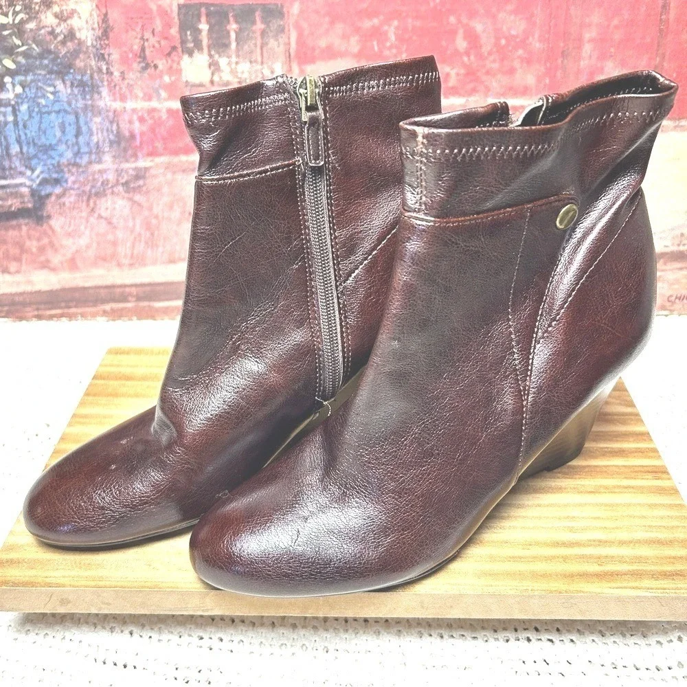 Franco Sarto Luxston Brown Wedge Ankle Boots 8M